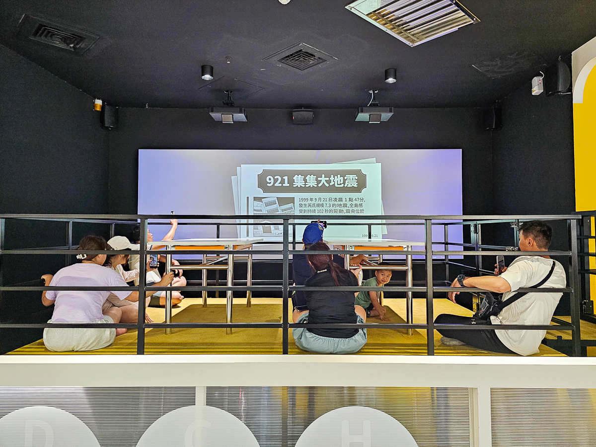 恆春免費景點｜台電南部展示館免費玩！旋轉溜滑梯＋4D電影＋海水淡化冰棒超消暑
