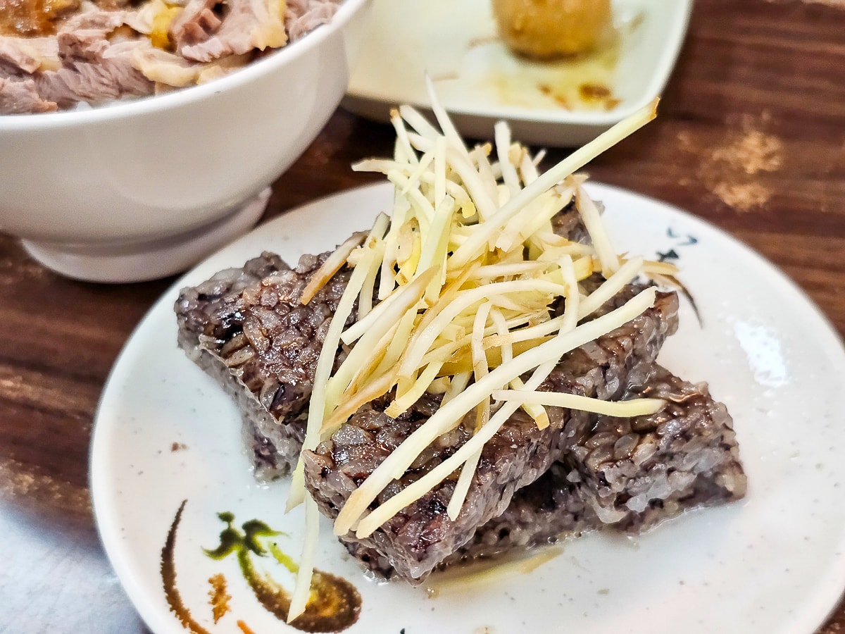 鳳山美食|鴨香寶鴨肉飯麵 鴨肉飯、下水湯,崗山北街超人氣排隊店 - 第9張圖 鳳山美食|鴨香寶鴨肉飯麵 鴨肉飯、下水湯,崗山北街超人氣排隊店