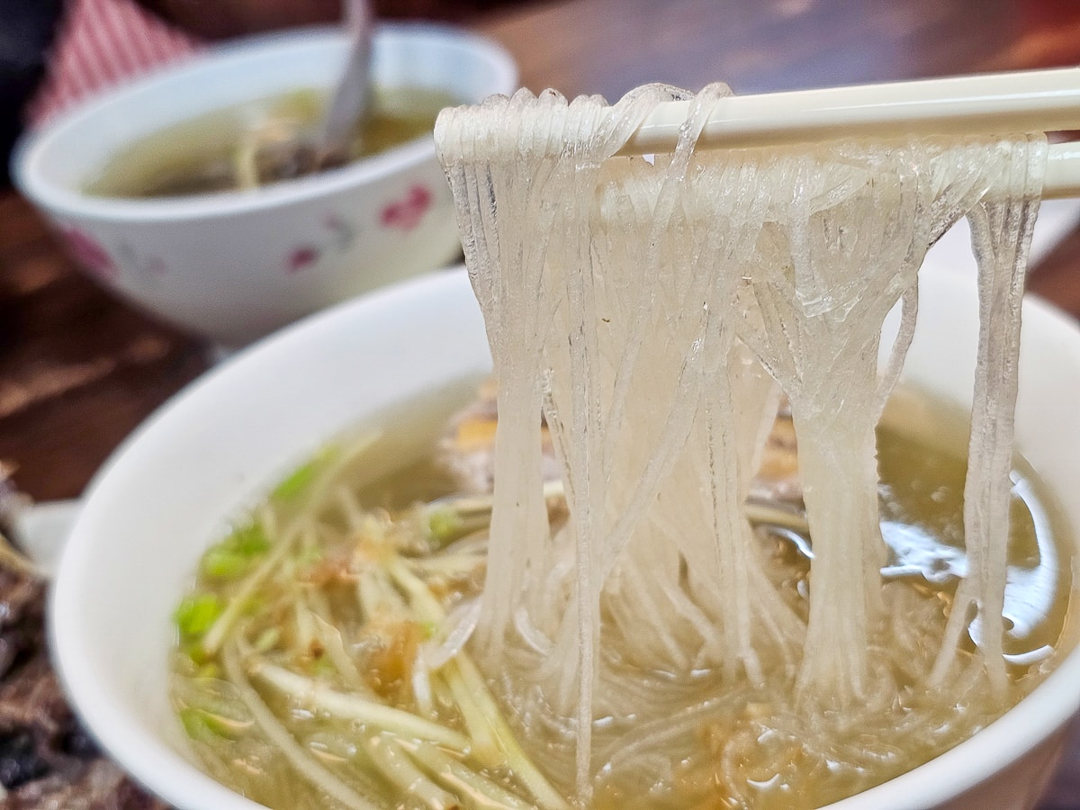 鳳山美食|鴨香寶鴨肉飯麵 鴨肉飯、下水湯,崗山北街超人氣排隊店 - 第20張圖 鳳山美食|鴨香寶鴨肉飯麵 鴨肉飯、下水湯,崗山北街超人氣排隊店