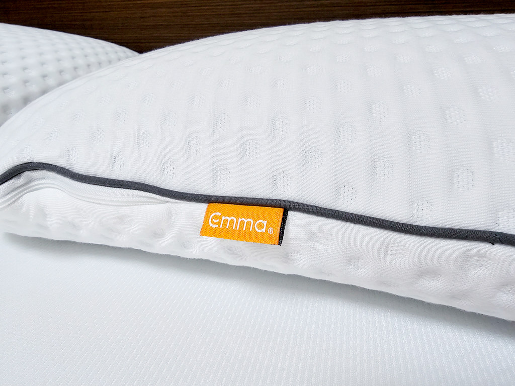 床墊推薦｜德國Emma 石墨烯黑鑽床墊，100天免費試睡，歐洲銷量第一的床墊品牌，全球累計販售超600萬張，享受夜晚被擁抱的安全感
