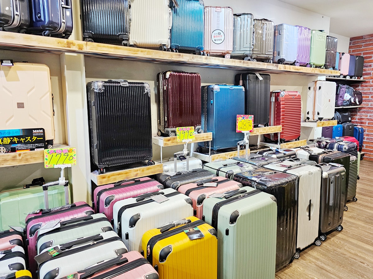 台南平價行李箱推薦|古色古箱行李箱專賣店 款式齊全、價格超甜、行李箱維修當日可取件 - 第8張圖 台南平價行李箱推薦|古色古箱行李箱專賣店 款式齊全、價格超甜、行李箱維修當日可取件