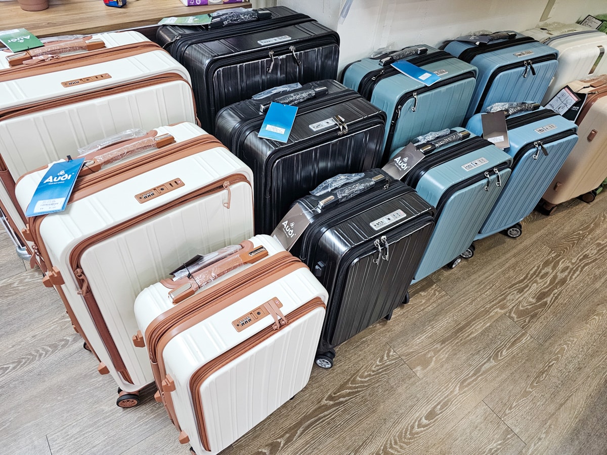 台南平價行李箱推薦|古色古箱行李箱專賣店 款式齊全、價格超甜、行李箱維修當日可取件 - 第16張圖 台南平價行李箱推薦|古色古箱行李箱專賣店 款式齊全、價格超甜、行李箱維修當日可取件