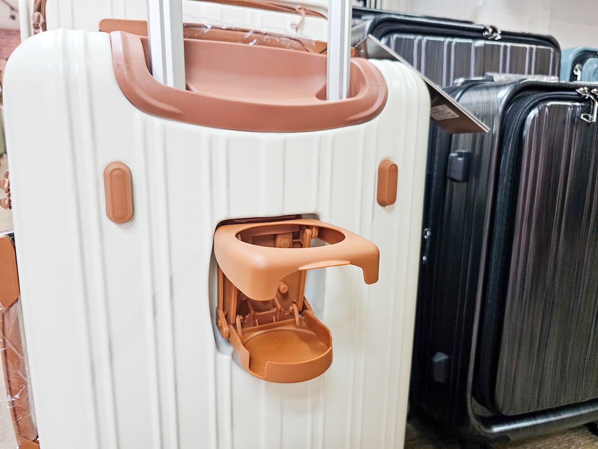 台南平價行李箱推薦|古色古箱行李箱專賣店 款式齊全、價格超甜、行李箱維修當日可取件 - 第20張圖 台南平價行李箱推薦|古色古箱行李箱專賣店 款式齊全、價格超甜、行李箱維修當日可取件