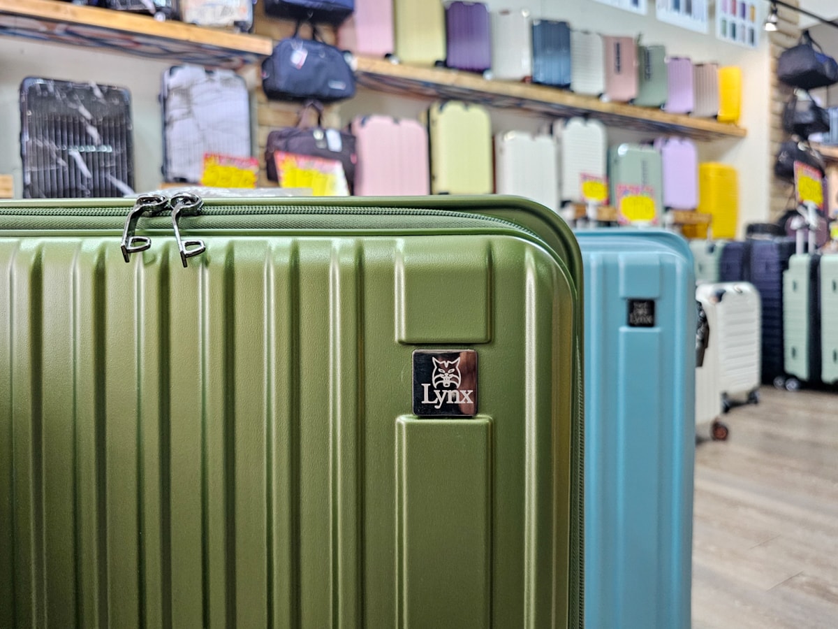 台南平價行李箱推薦|古色古箱行李箱專賣店 款式齊全、價格超甜、行李箱維修當日可取件 - 第30張圖 台南平價行李箱推薦|古色古箱行李箱專賣店 款式齊全、價格超甜、行李箱維修當日可取件