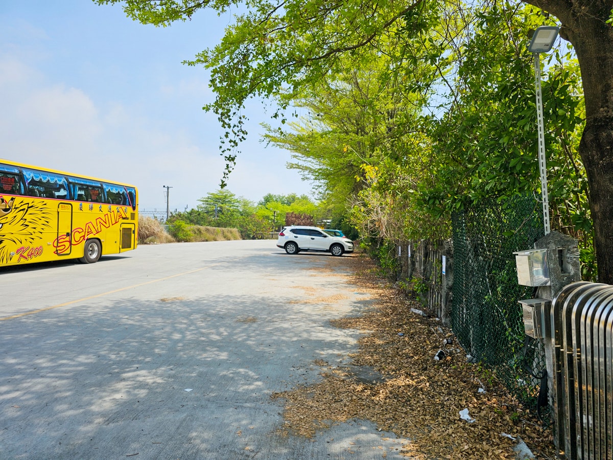 枋寮景點|藍皮意象館 枋寮火車站旁,免門票/免費停車/冰品/紀念品,搭乘藍皮解憂號出發! - 第5張圖