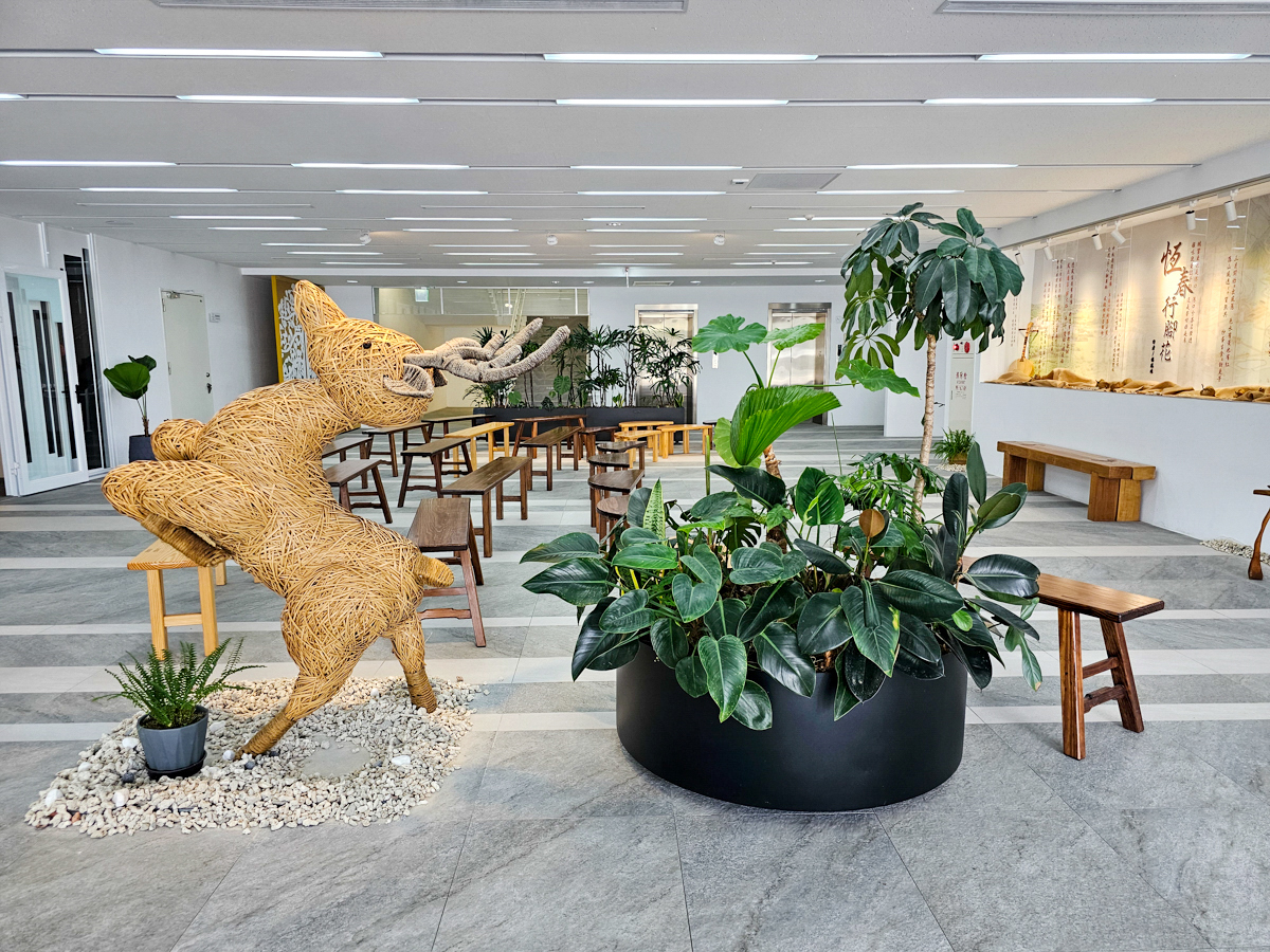 恆春免費景點|恆春文化中心民謠館 聲音博物館聽民謠、自在閱覽圖書 - 第8張圖