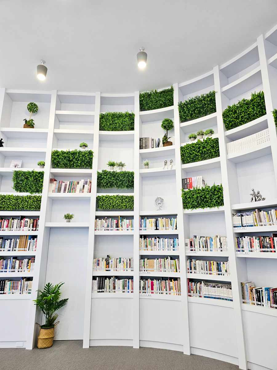 恆春免費景點|恆春文化中心民謠館 聲音博物館聽民謠、自在閱覽圖書 - 第31張圖