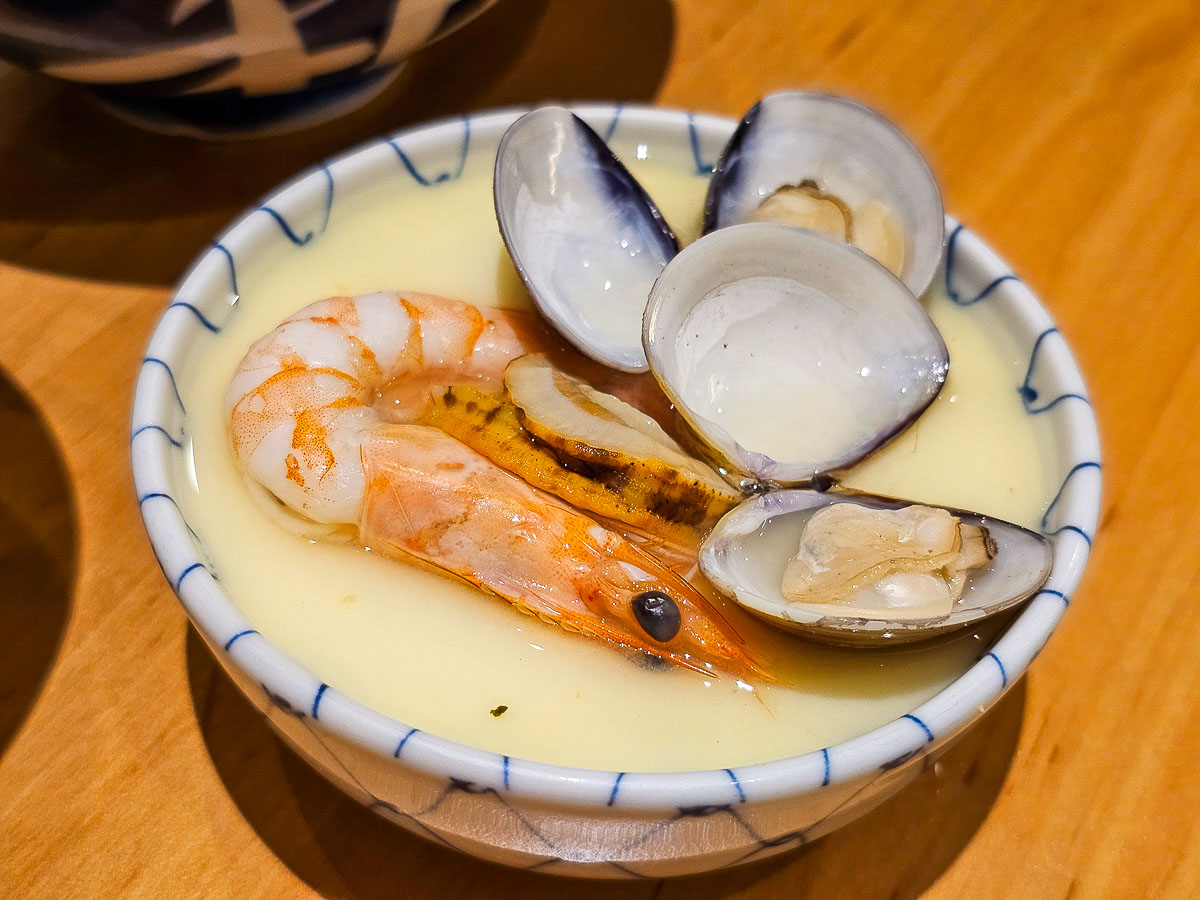 高雄前金|碰心蘿蔔 排骨炒飯超欠吃!握壽司30元起,上班族激推高CP值日式餐廳 - 第17張圖
