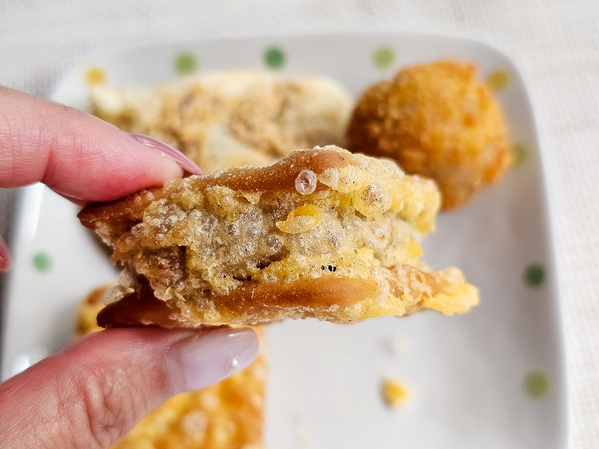 10元可以買什麼?芋見蘇媽媽-五甲白糖粿 芋泥球、芋餅、紅豆餅、炸麻糬|金黃酥脆不油膩通通都好吃 - 第11張圖