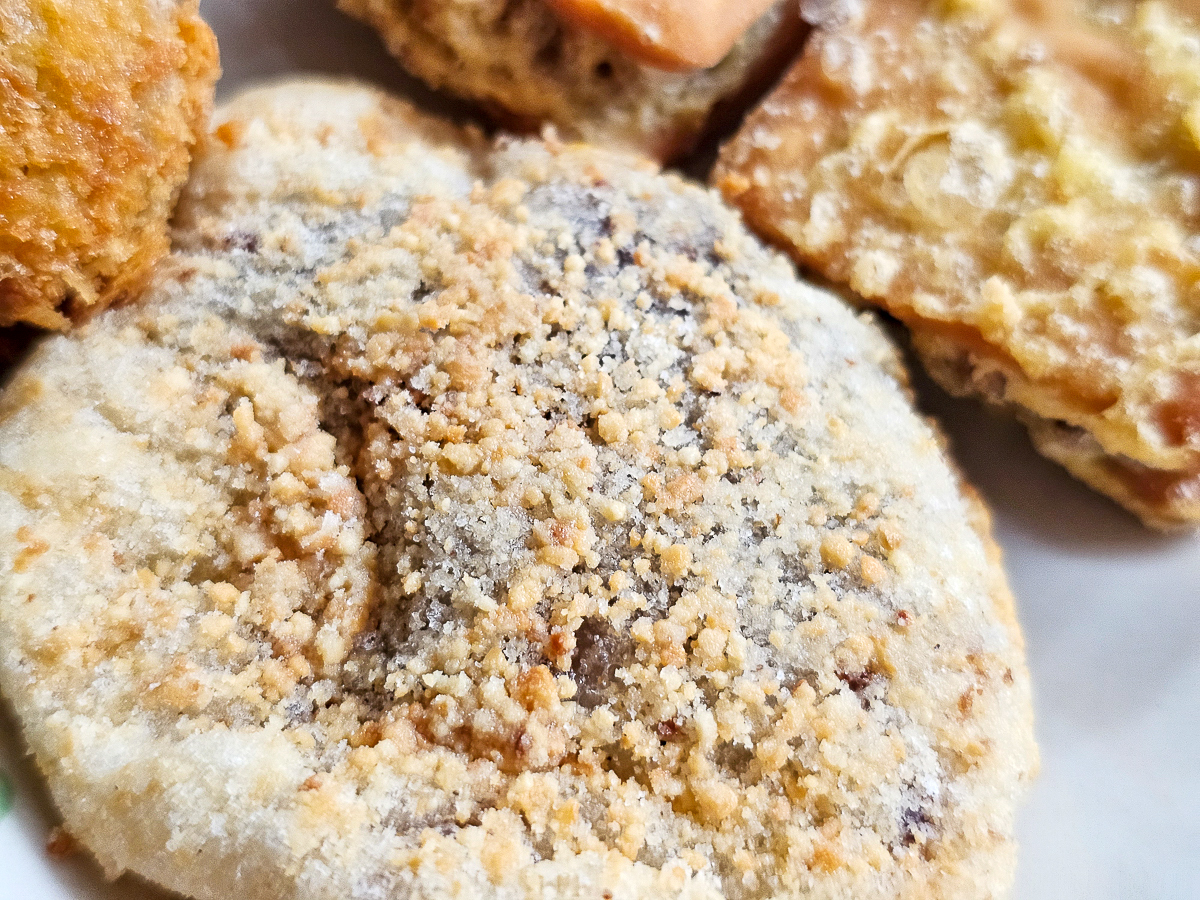 10元可以買什麼?芋見蘇媽媽-五甲白糖粿 芋泥球、芋餅、紅豆餅、炸麻糬|金黃酥脆不油膩通通都好吃 - 第15張圖