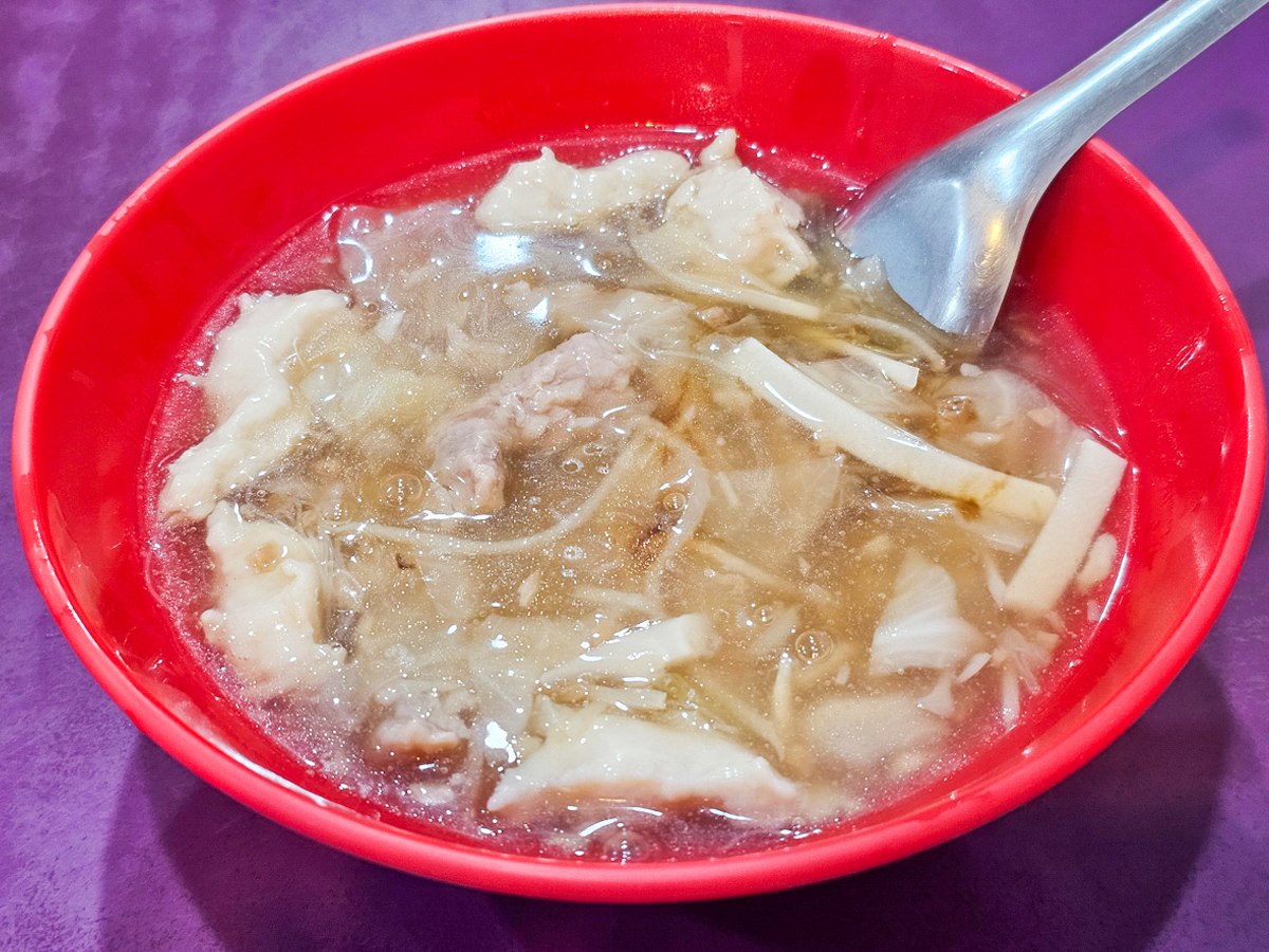 鳳山小吃|鳳城米糕民生店 古早味米糕/ 肉羹/滷鴨蛋,冷氣開放,大東捷運站旁銅板美食 - 第11張圖