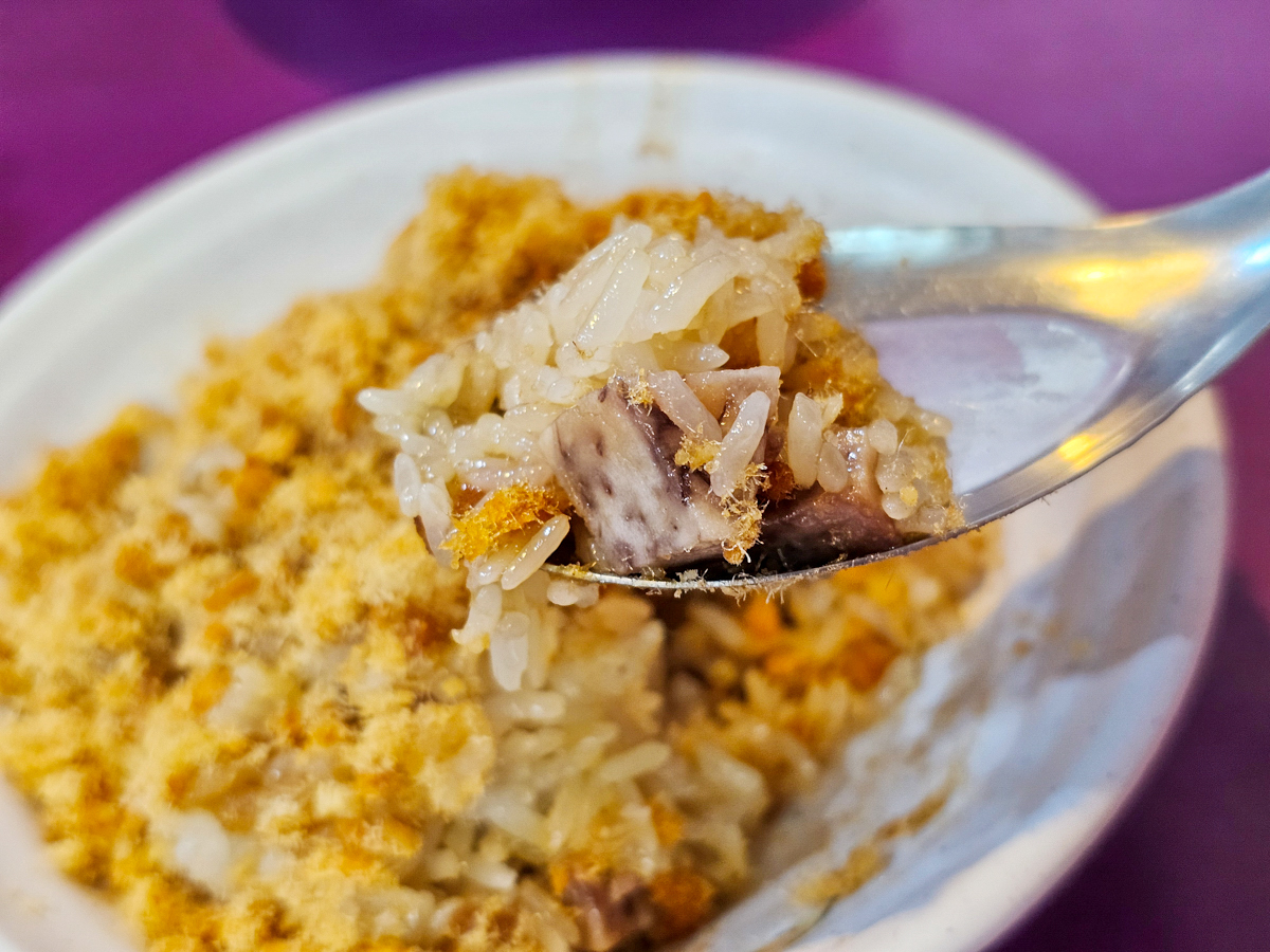 鳳山小吃|鳳城米糕民生店 古早味米糕/ 肉羹/滷鴨蛋,冷氣開放,大東捷運站旁銅板美食 - 第10張圖