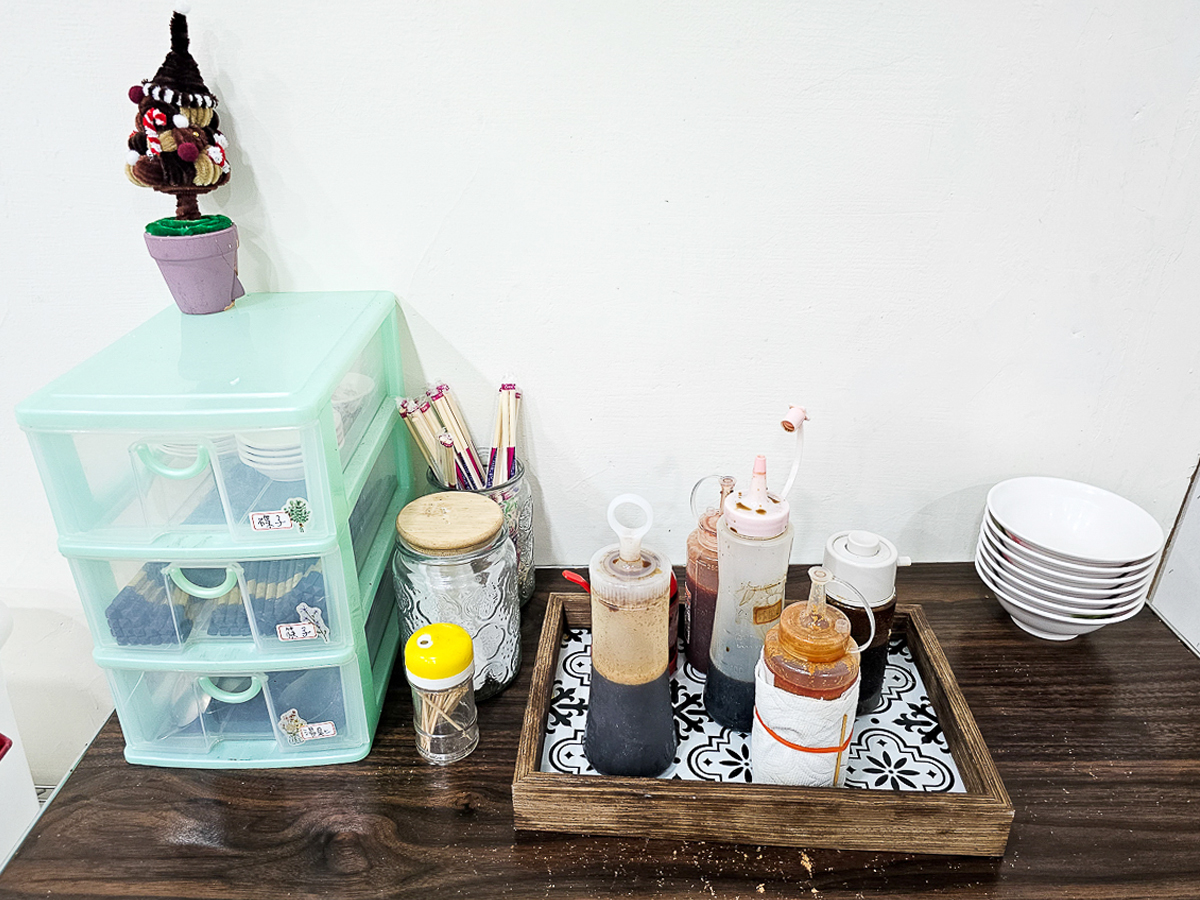 南投魚池|一麵堂 噴香肉燥飯、牛肉麵、水餃, 茶香入味一吃入魂!平價美味CP值超高 - 第5張圖