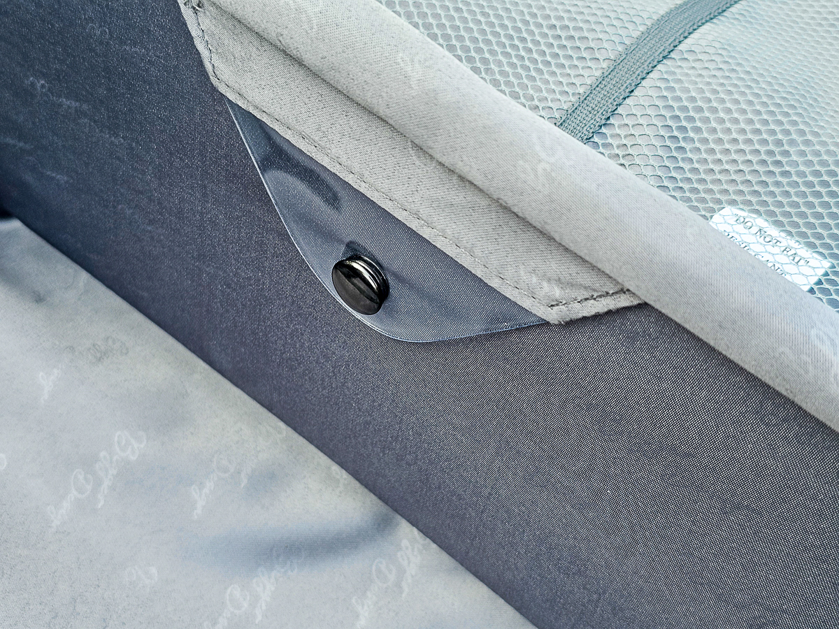 我把行李箱變小了!BIGGER 20吋菱格紋前開摺疊箱 行李箱界的小魔術師 - 第16張圖