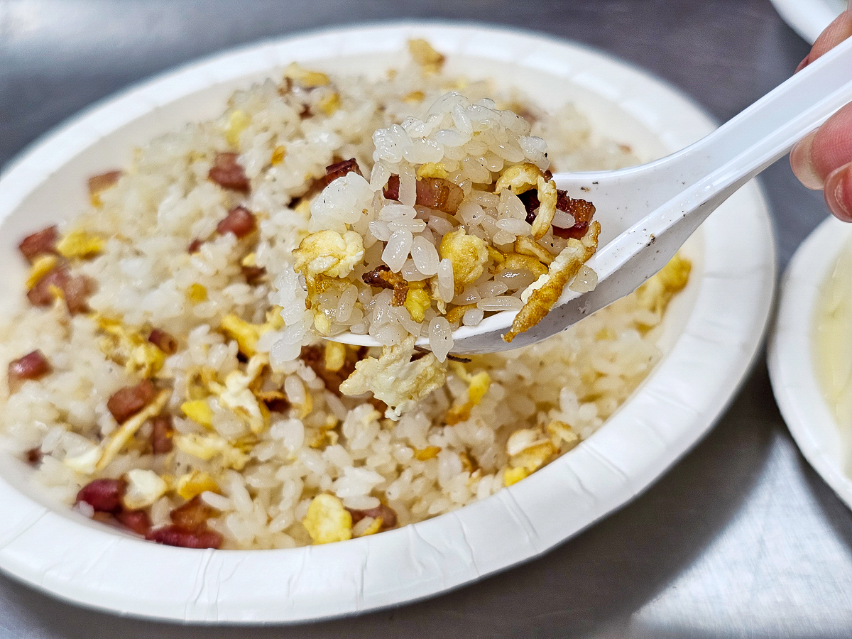 水里美食｜饕客食堂複合式餐飲 炒麵炒飯一次滿足！平價國民美食