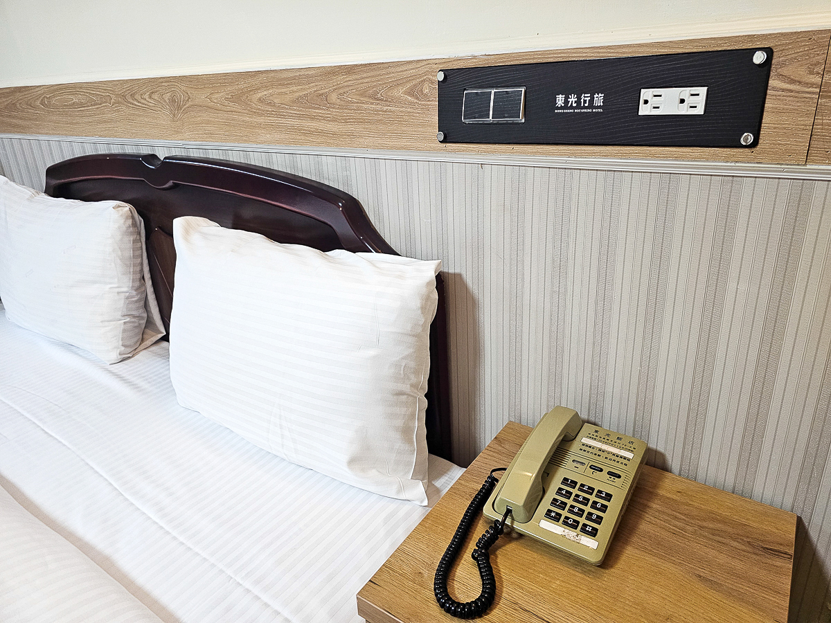 南投信義|東光行旅 一泊二食全新裝潢電梯飯店,露天泳池、景觀溫泉池,東埔溫泉平價住宿推薦 - 第18張圖 南投信義|東光行旅 一泊二食全新裝潢電梯飯店,露天泳池、景觀溫泉池,東埔溫泉平價住宿推薦