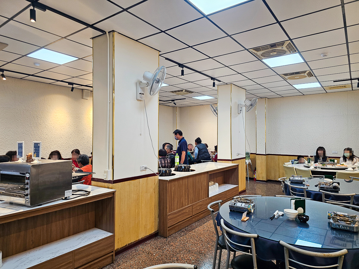 南投信義|東光行旅 一泊二食全新裝潢電梯飯店,露天泳池、景觀溫泉池,東埔溫泉平價住宿推薦 - 第36張圖 南投信義|東光行旅 一泊二食全新裝潢電梯飯店,露天泳池、景觀溫泉池,東埔溫泉平價住宿推薦