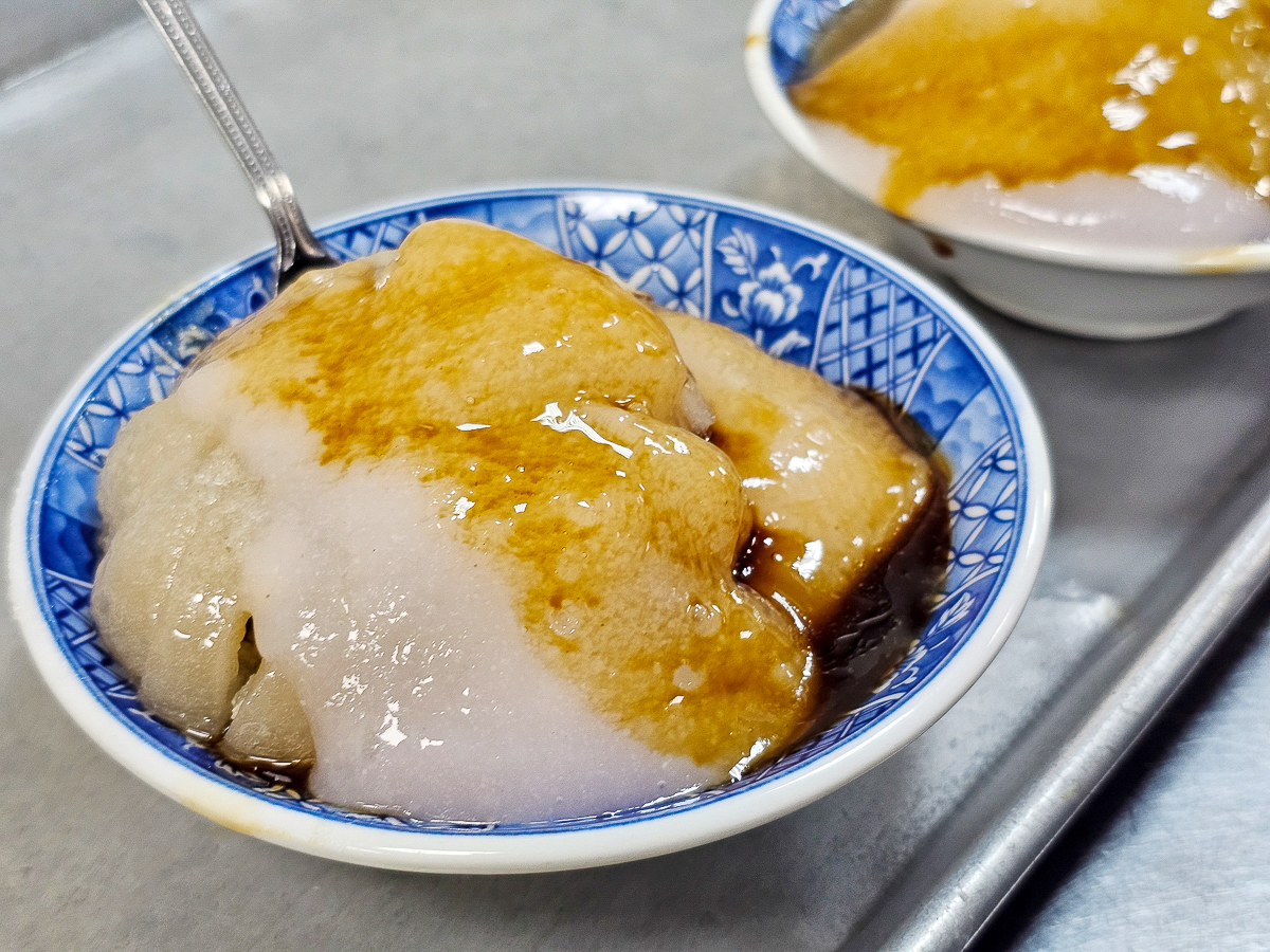 水里美食|董家肉圓(四弟的店) 只有賣肉圓!1粒40元,大骨湯喝到飽 - 第11張圖 水里美食|董家肉圓(四弟的店) 只有賣肉圓!1粒40元,大骨湯喝到飽