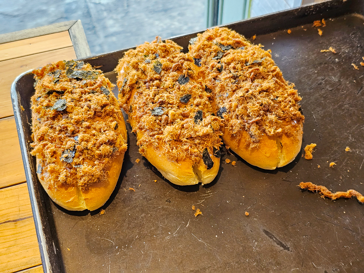 水里美食|小二家烘焙 一出爐就秒殺的超人氣麵包 - 第11張圖 水里美食|小二家烘焙 一出爐就秒殺的超人氣麵包