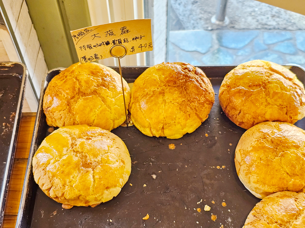 水里美食|小二家烘焙 一出爐就秒殺的超人氣麵包 - 第9張圖 水里美食|小二家烘焙 一出爐就秒殺的超人氣麵包