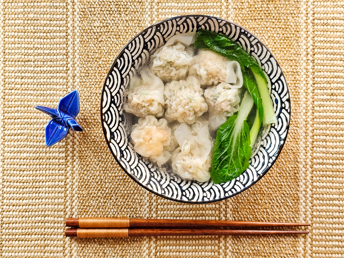 餛飩界的愛馬仕｜台南府城餛飩 家樂福就買的到！有鮮蝦、干貝、鮮肉3種口味，在家輕鬆料理超暖胃