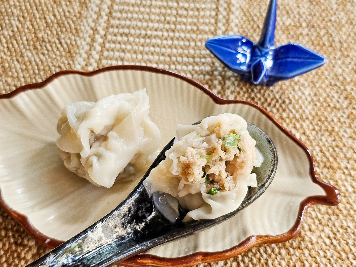 餛飩界的愛馬仕｜台南府城餛飩 家樂福就買的到！有鮮蝦、干貝、鮮肉3種口味，在家輕鬆料理超暖胃