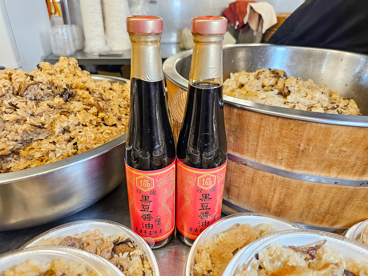 高雄自由黃昏市場必吃10家｜在地人私藏美食，晚餐不知道吃什麼就來這裡！