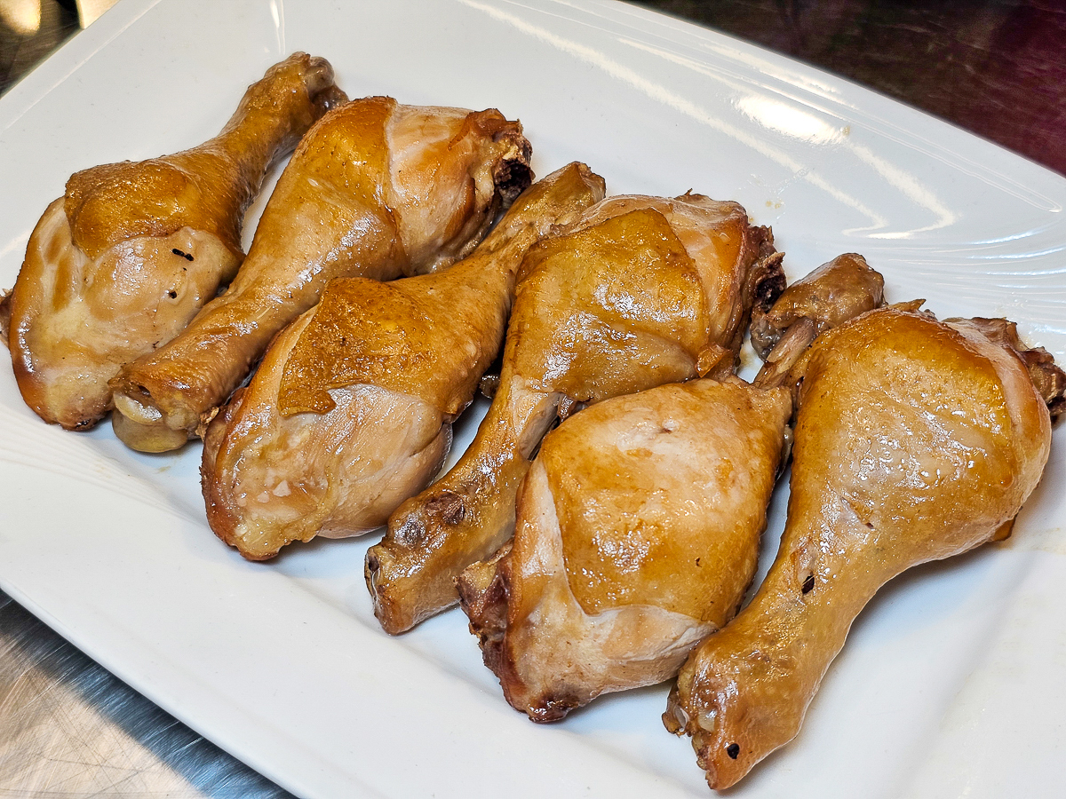 高雄自由黃昏市場必吃10家｜在地人私藏美食，晚餐不知道吃什麼就來這裡！