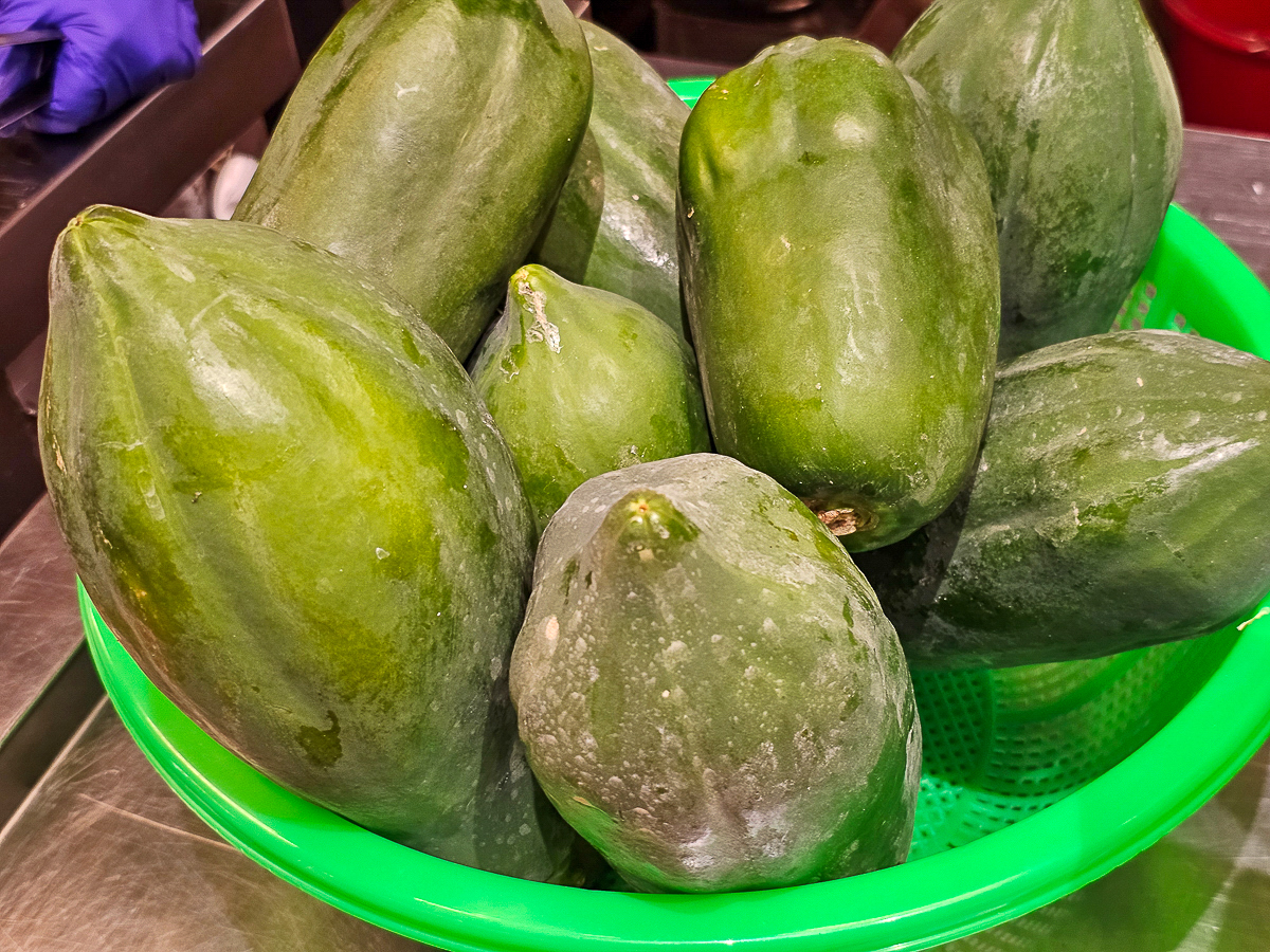 高雄自由黃昏市場必吃10家｜在地人私藏美食，晚餐不知道吃什麼就來這裡！