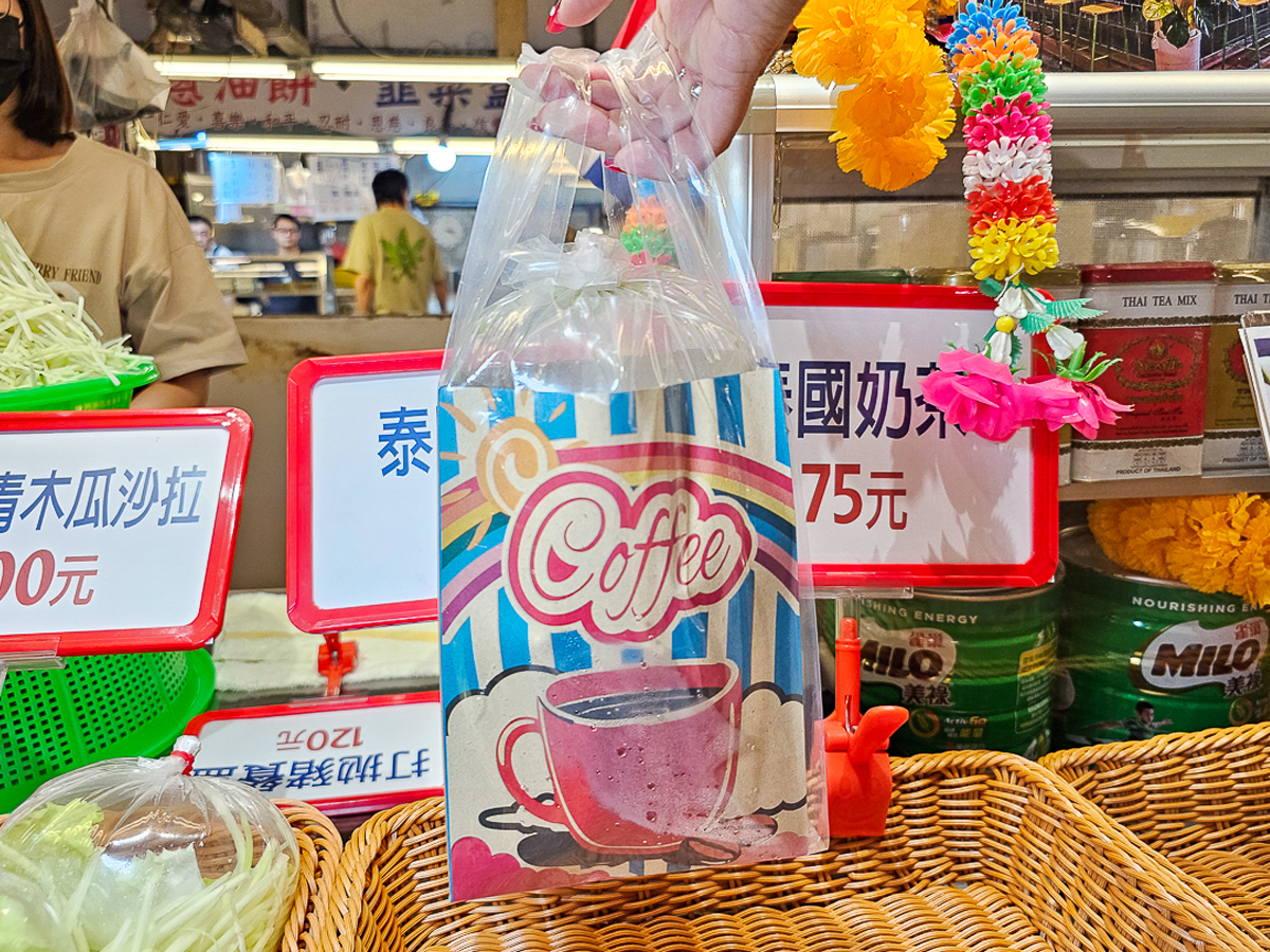 高雄自由黃昏市場必吃10家｜在地人私藏美食，晚餐不知道吃什麼就來這裡！