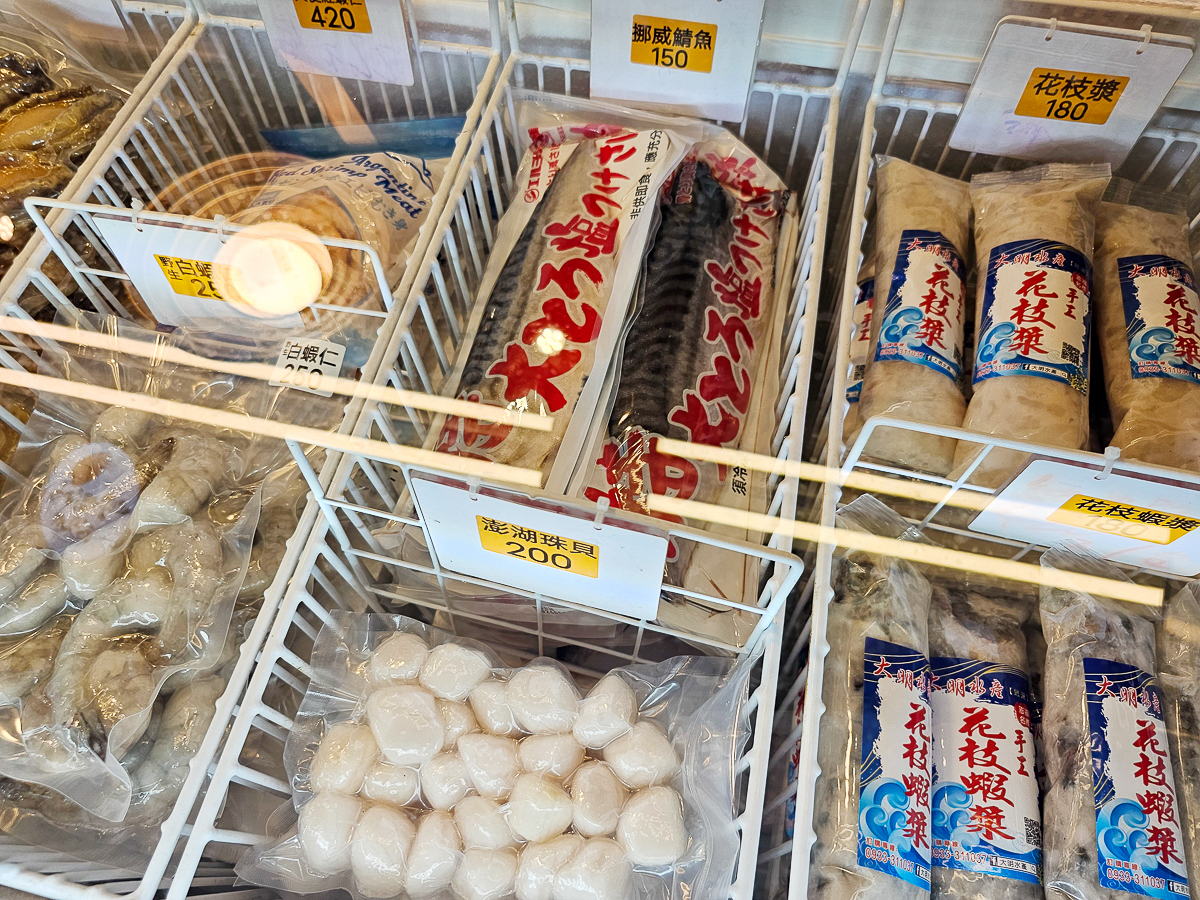 高雄自由黃昏市場必吃10家｜在地人私藏美食，晚餐不知道吃什麼就來這裡！