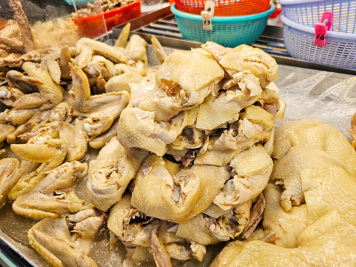 高雄自由黃昏市場必吃10家｜在地人私藏美食，晚餐不知道吃什麼就來這裡！