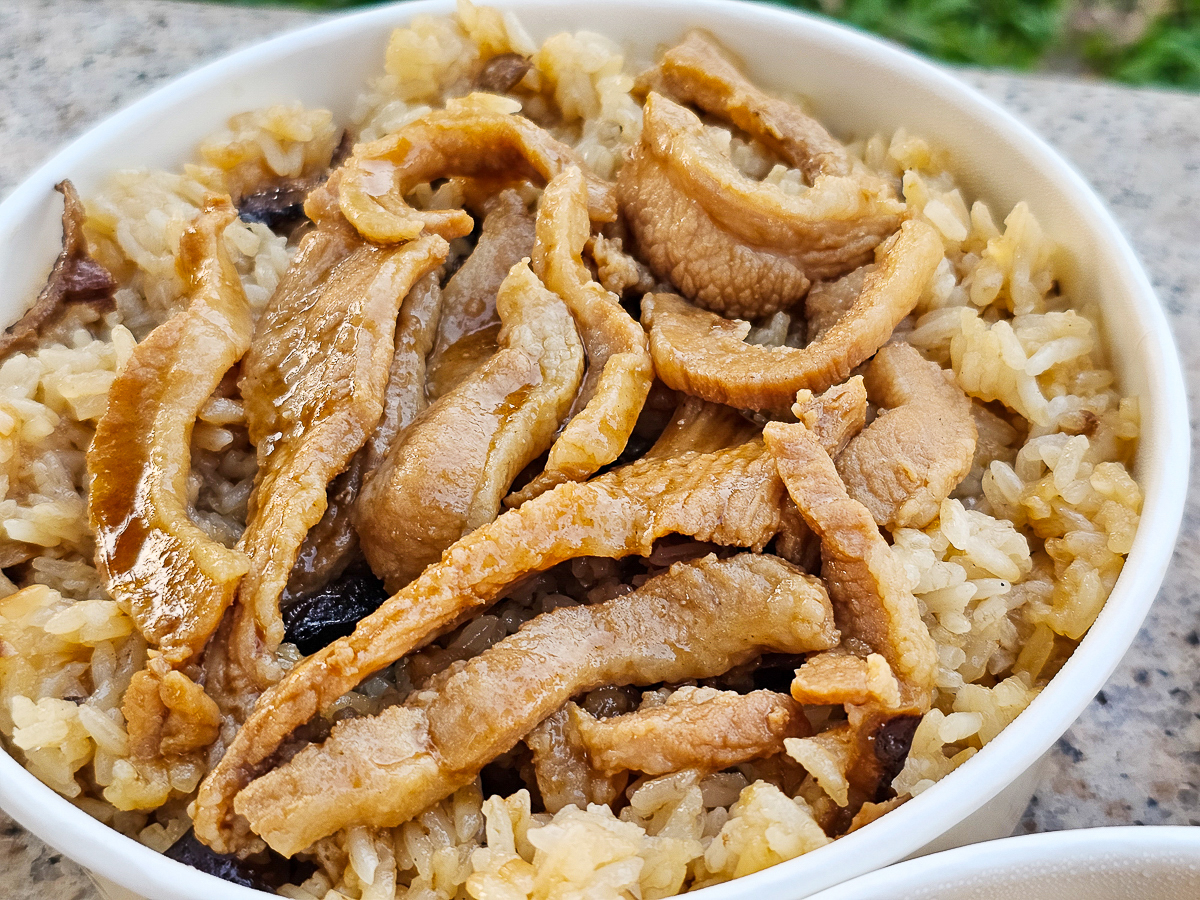 高雄自由黃昏市場必吃10家｜在地人私藏美食，晚餐不知道吃什麼就來這裡！