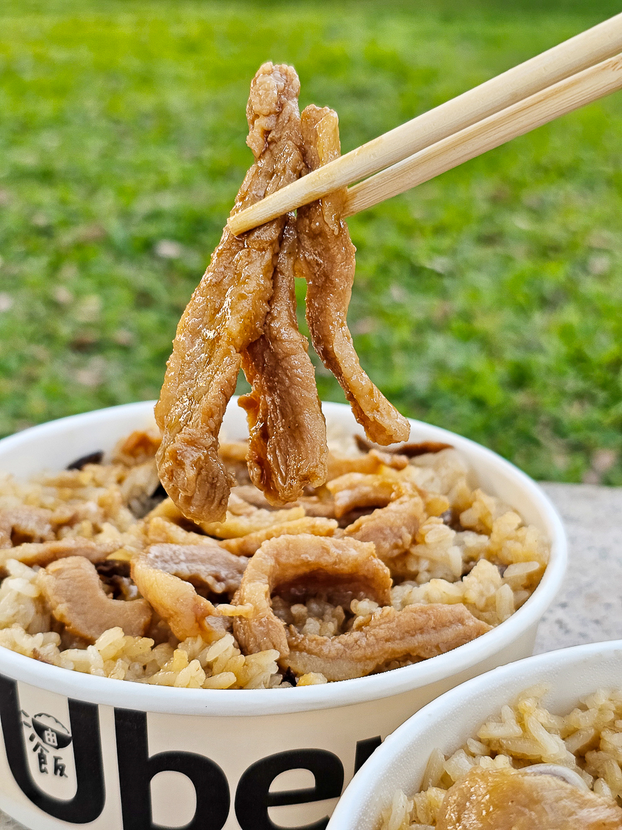 高雄自由黃昏市場必吃10家｜在地人私藏美食，晚餐不知道吃什麼就來這裡！