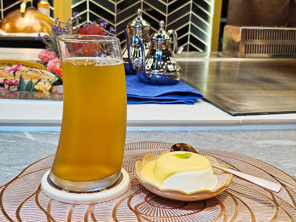 Google 評論平均4.8高分，無菜單鐵板燒網紅名店終於來高雄開出難得的第二家店了！人氣套餐$1,890堅持不漲價，活龍蝦、北海道生食級干貝、南非鮮猛活鮑魚通通吃的到｜明水然