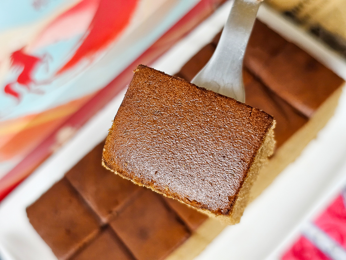 2026新春蛋糕禮盒開箱｜四月南風-伯爵茶卡斯提拉蛋糕 宅配美味甜點分享