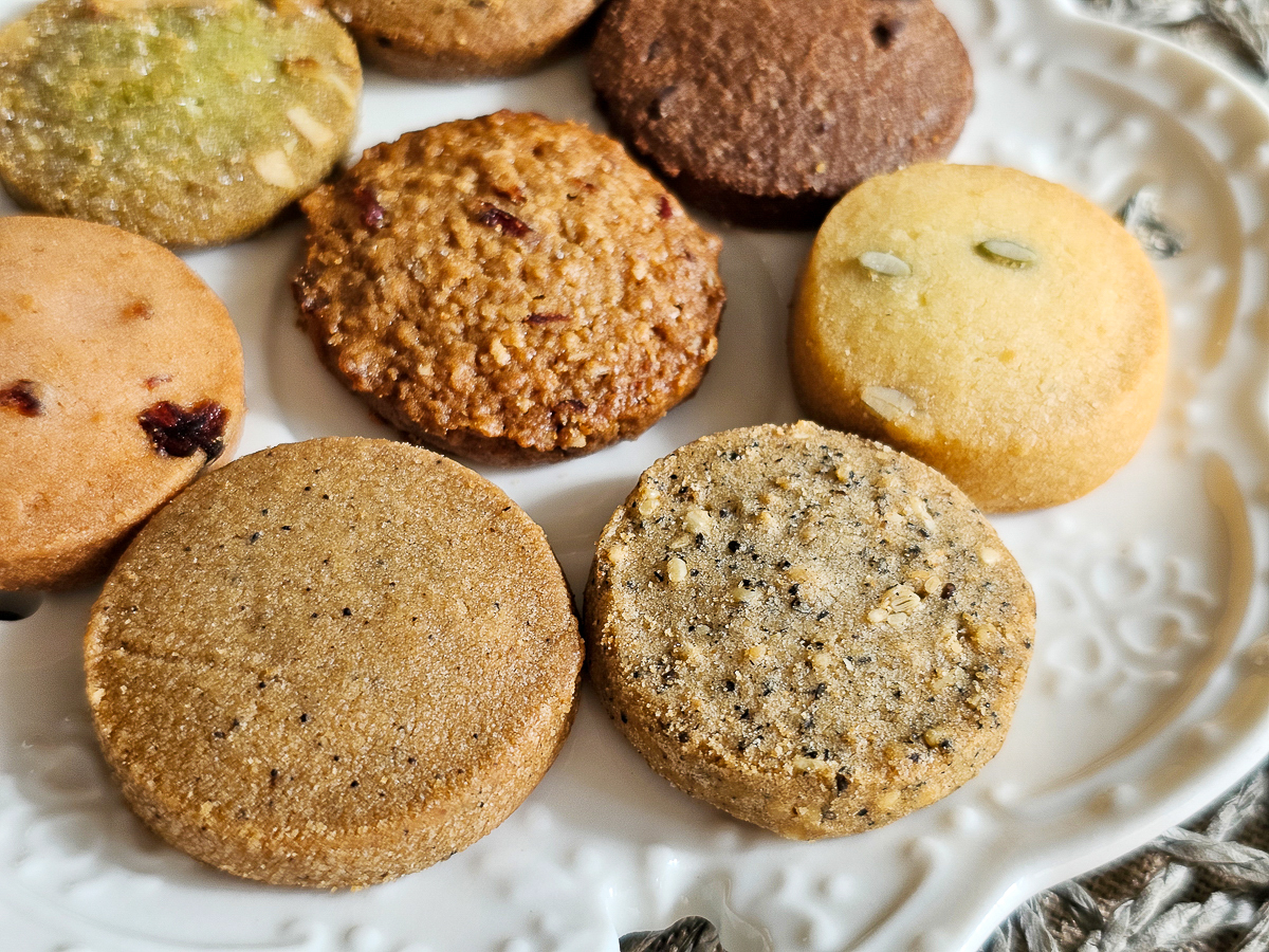 年度最美年節禮盒|冊子攜手伊甸基金會 彩鳥飛悅禮盒 單層/雙層/3層任選,富含祝福寓意 × 高質感鐵盒 × 公益支持 - 第20張圖 年度最美年節禮盒|冊子攜手伊甸基金會 彩鳥飛悅禮盒 單層/雙層/3層任選,富含祝福寓意 × 高質感鐵盒 × 公益支持