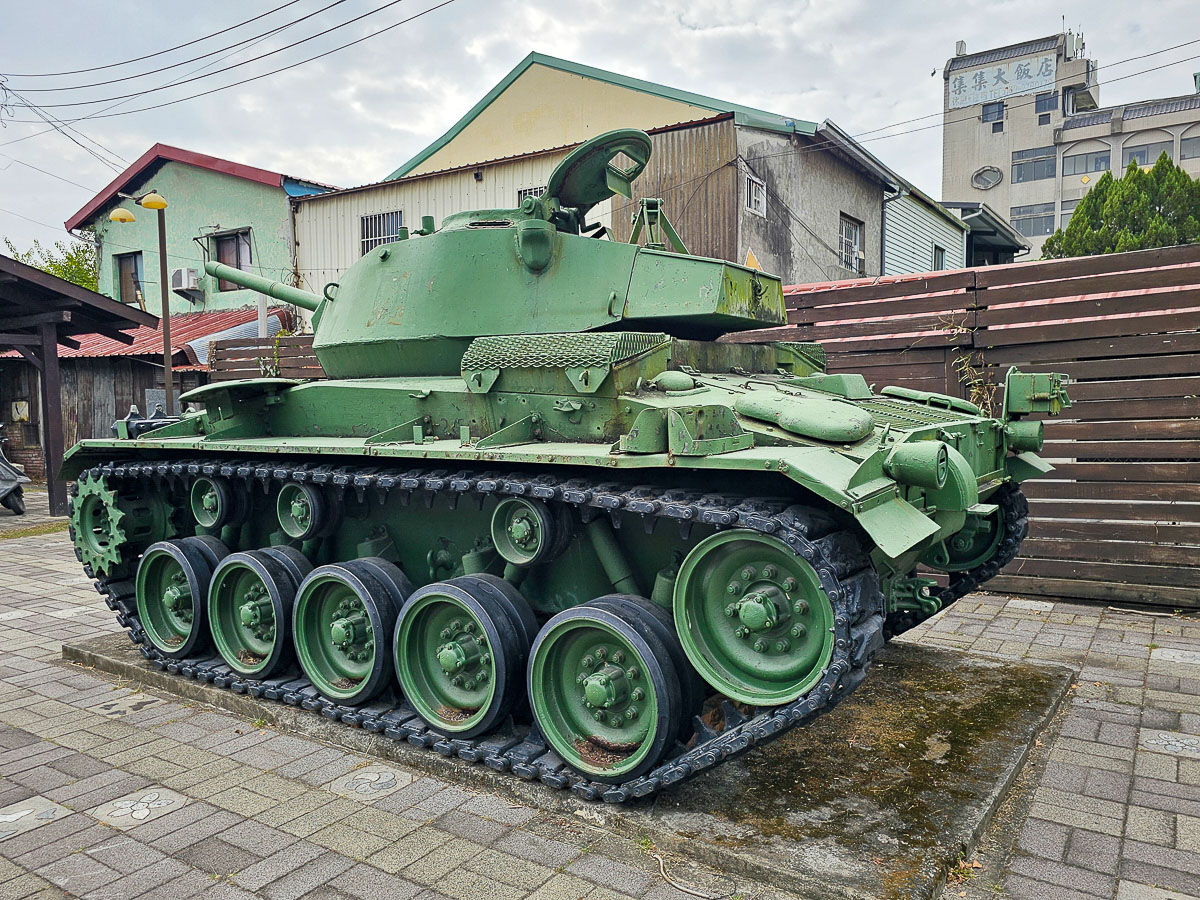 集集火車站美食｜姚記豬排蛋炒飯/麵、刈包、小菜通通有！平價鐵板料理，提供素食