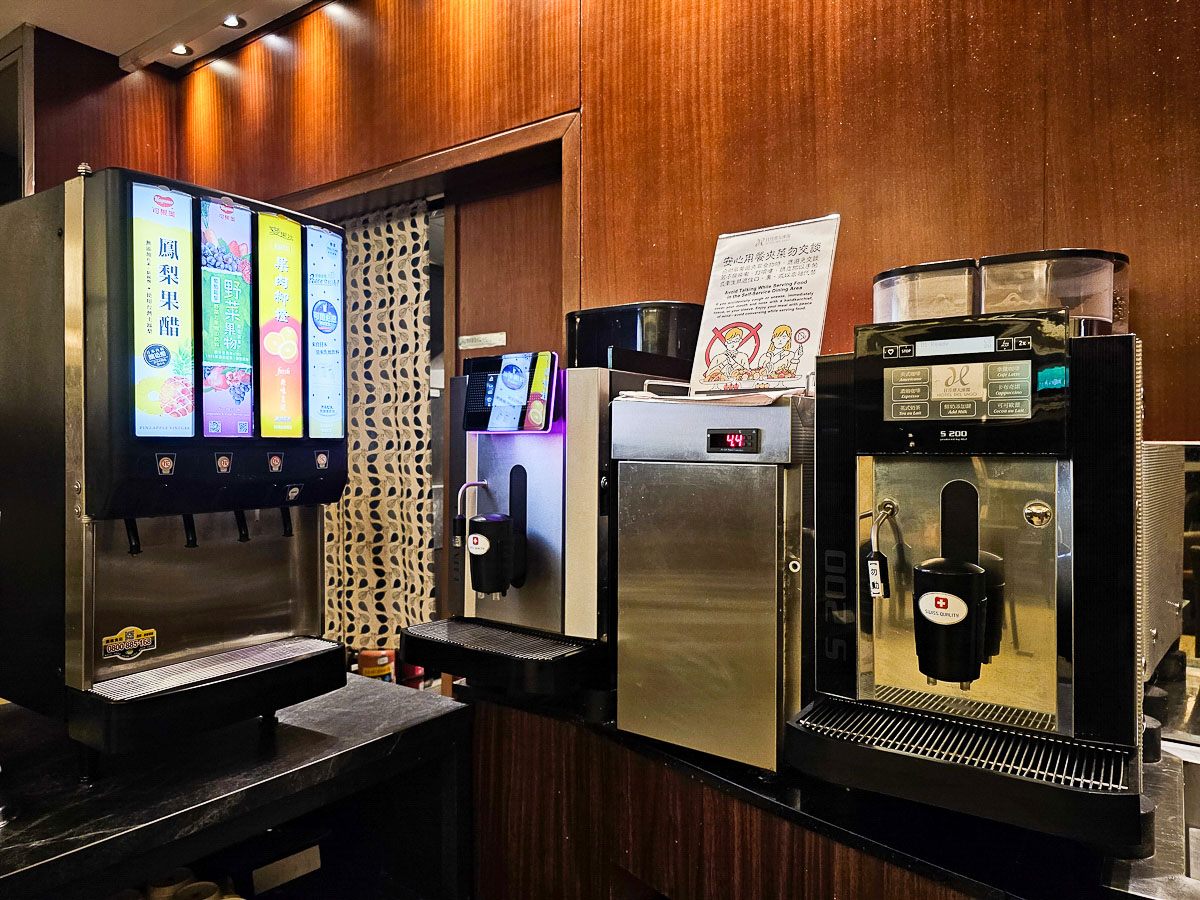 日月潭住宿｜大淶閣飯店 水社碼頭湖景房，騎最美環湖自行車道賞落羽松，一泊二食海陸火鍋饗宴