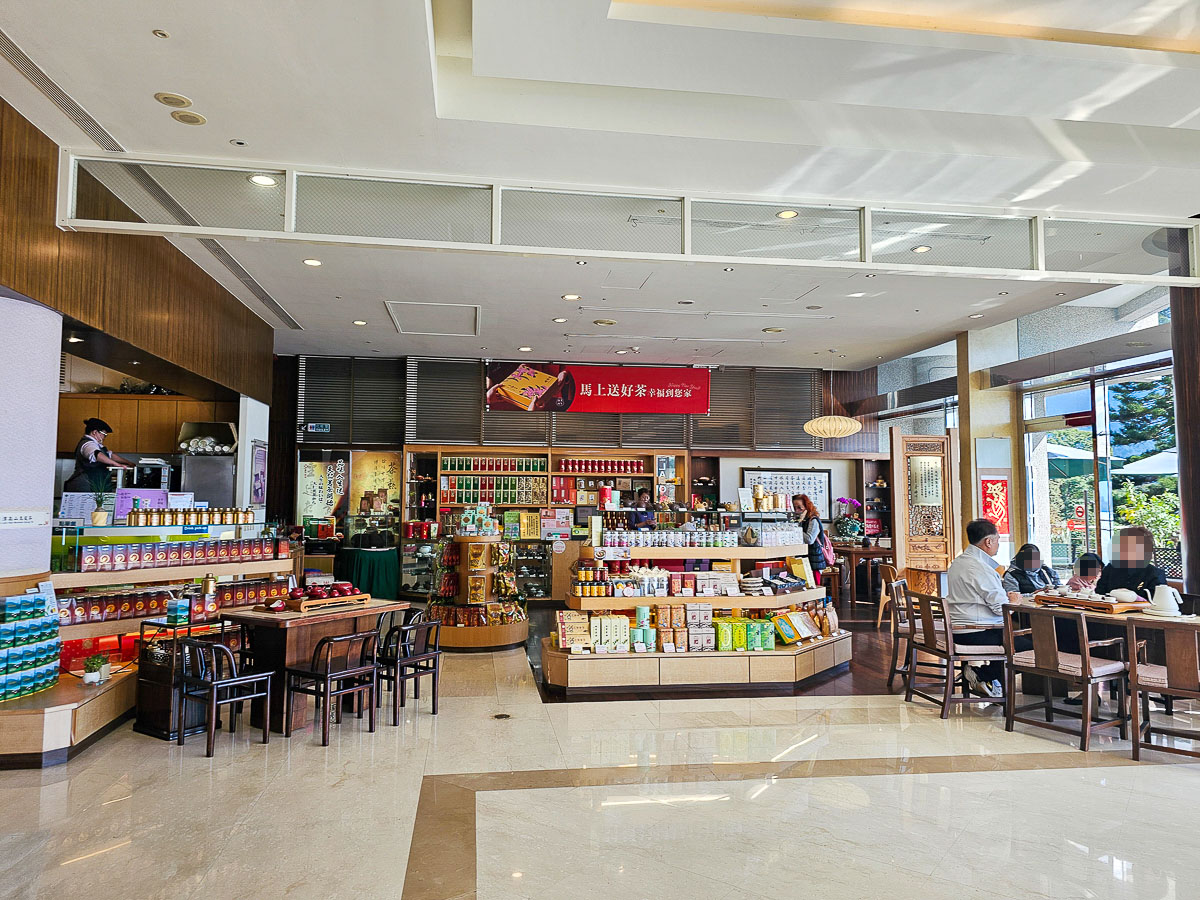 日月潭住宿｜大淶閣飯店 水社碼頭湖景房，騎最美環湖自行車道賞落羽松，一泊二食海陸火鍋饗宴