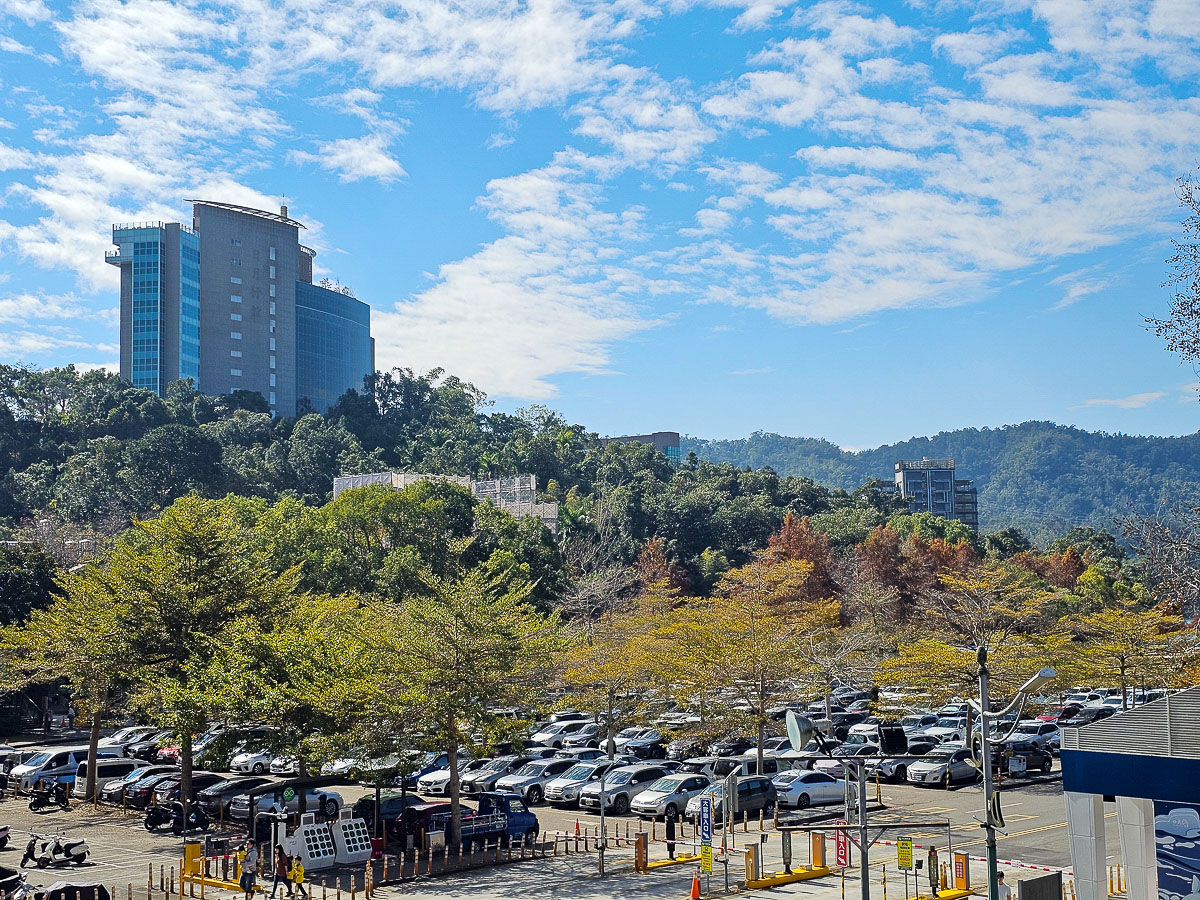 日月潭住宿｜大淶閣飯店 水社碼頭湖景房，騎最美環湖自行車道賞落羽松，一泊二食海陸火鍋饗宴