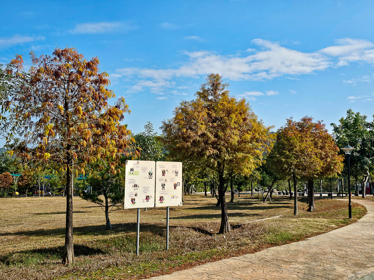 名間親子景點｜南投豬事文化園區&名間親子生態園區 免門票好停車，紫南宮順遊景點