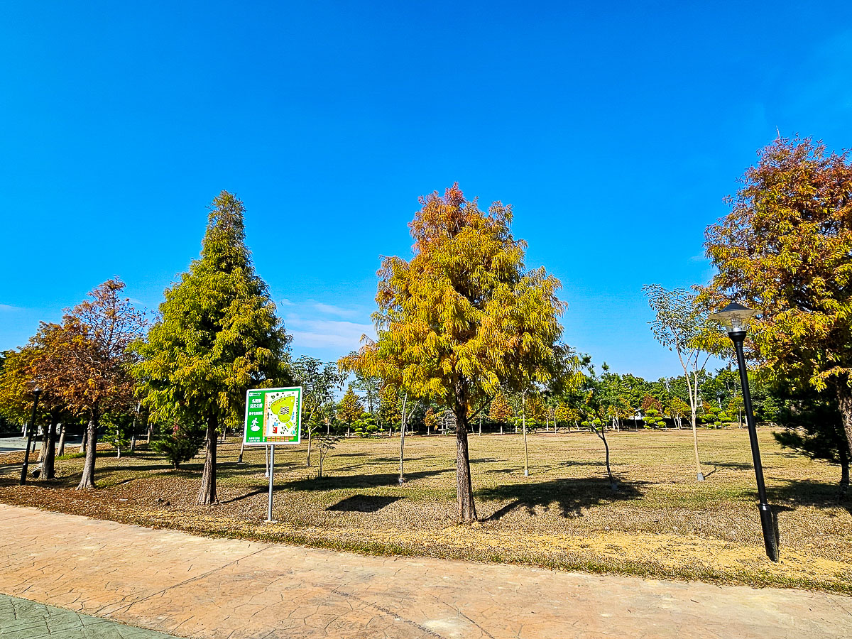 名間親子景點｜南投豬事文化園區&名間親子生態園區 免門票好停車，紫南宮順遊景點