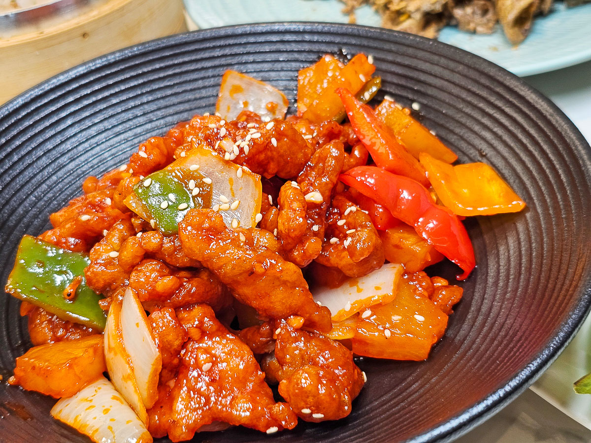 高雄鼓山美食|地糖仔巨蛋旗艦店 必吃新加坡辣椒螃蟹!超人氣港式飲茶、聚餐首選口袋名單 - 第17張圖 高雄鼓山美食|地糖仔巨蛋旗艦店 必吃新加坡辣椒螃蟹!超人氣港式飲茶、聚餐首選口袋名單