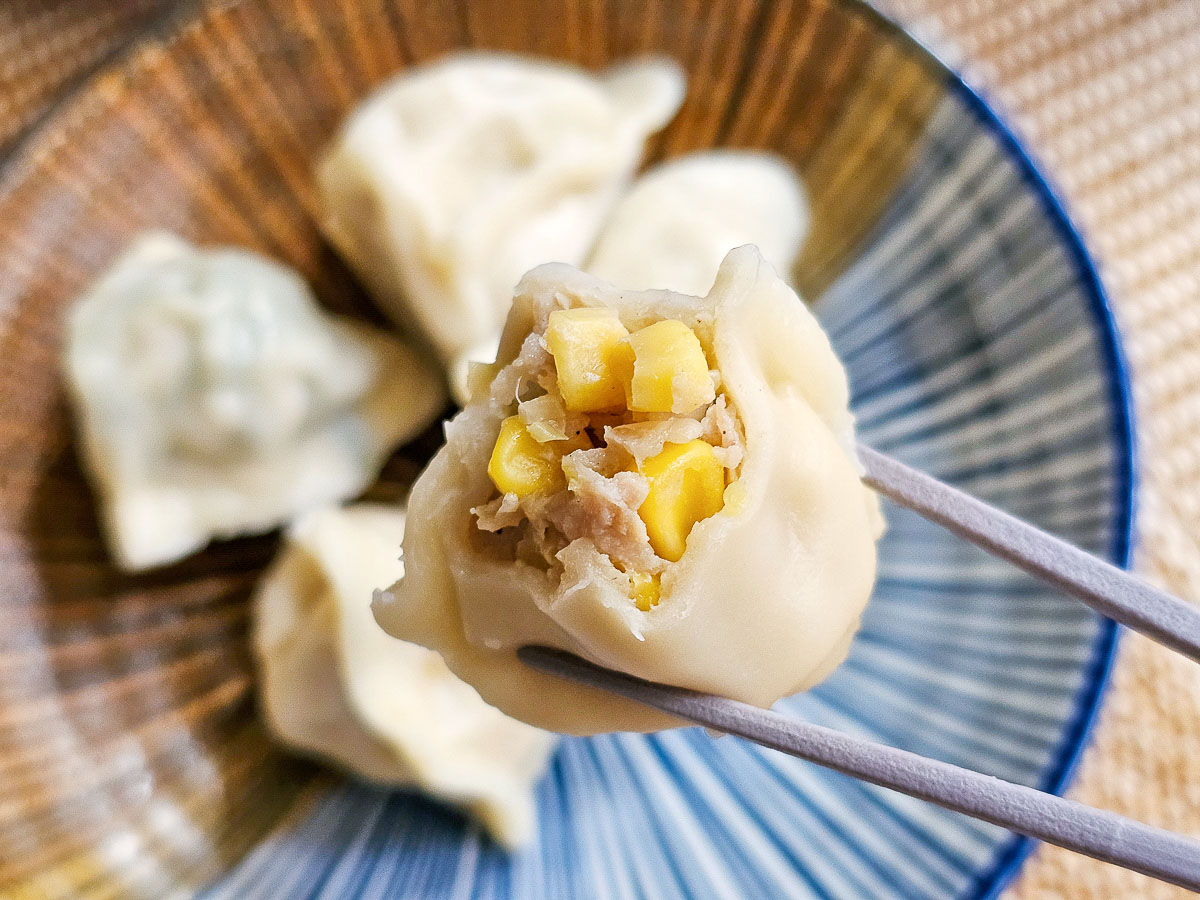 老惦三十|老麵工法手作水餃 黃昏市場排隊傳奇 梨山高麗菜肉水餃、鮮韭菜肉水餃、黃金玉米肉水餃 - 第18張圖 老惦三十|老麵工法手作水餃 黃昏市場排隊傳奇 梨山高麗菜肉水餃、鮮韭菜肉水餃、黃金玉米肉水餃