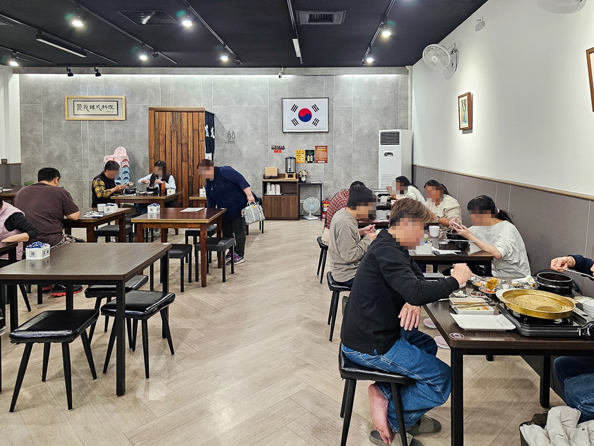 南投埔里美食｜麗苑韓式料理 韓風質感聚餐餐廳，小菜可以免費續1次，寵物友善餐廳