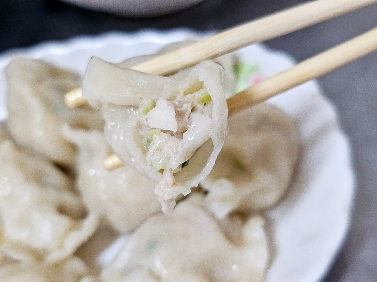 南投美食|劉記牛肉麵,扣阿嗲 10元起台式下午茶, 蚵嗲、薯片、水餃來一盤! - 第7張圖 南投美食|劉記牛肉麵,扣阿嗲 10元起台式下午茶, 蚵嗲、薯片、水餃來一盤!