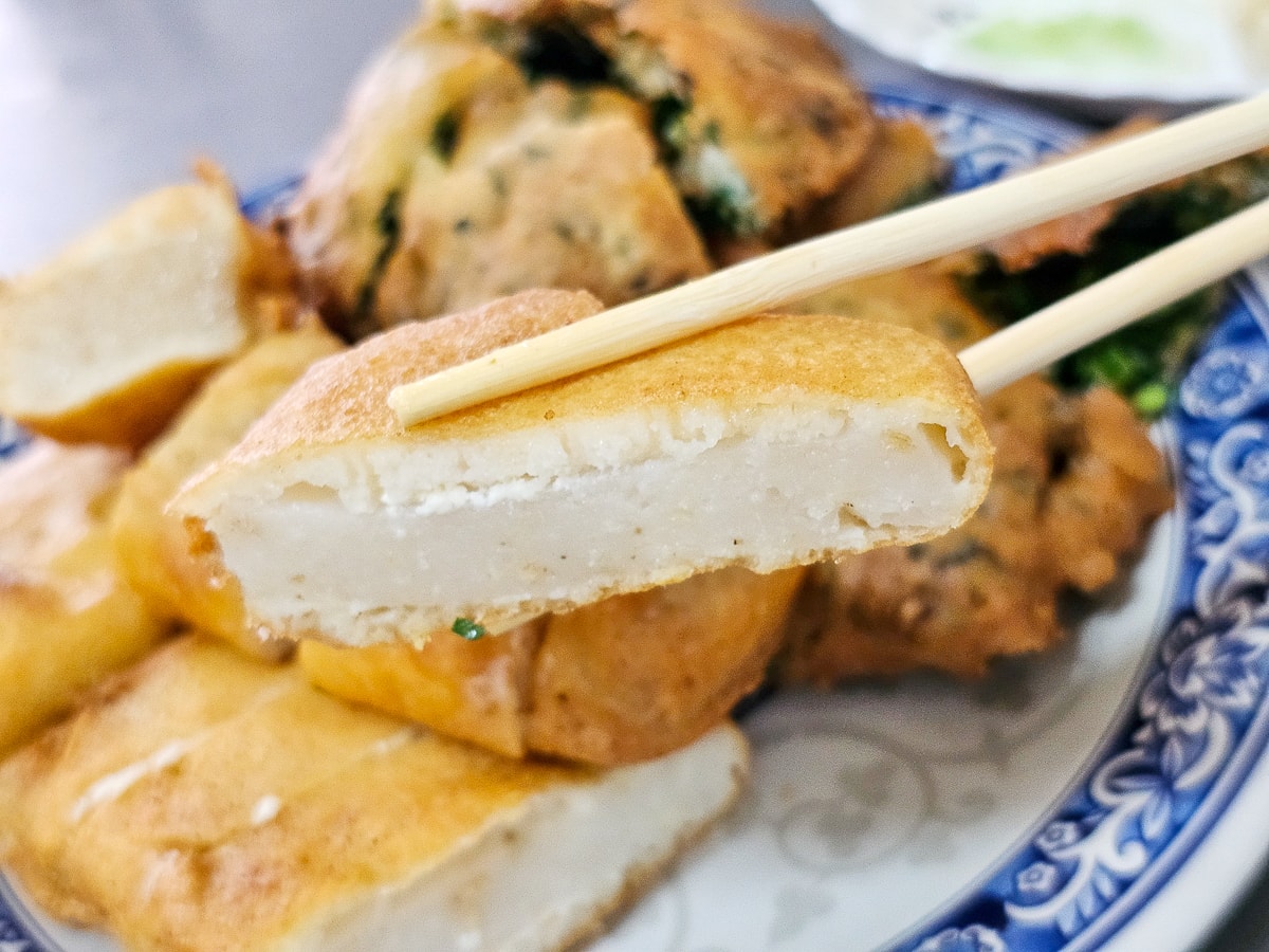 南投美食|劉記牛肉麵,扣阿嗲 10元起台式下午茶, 蚵嗲、薯片、水餃來一盤! - 第11張圖 南投美食|劉記牛肉麵,扣阿嗲 10元起台式下午茶, 蚵嗲、薯片、水餃來一盤!