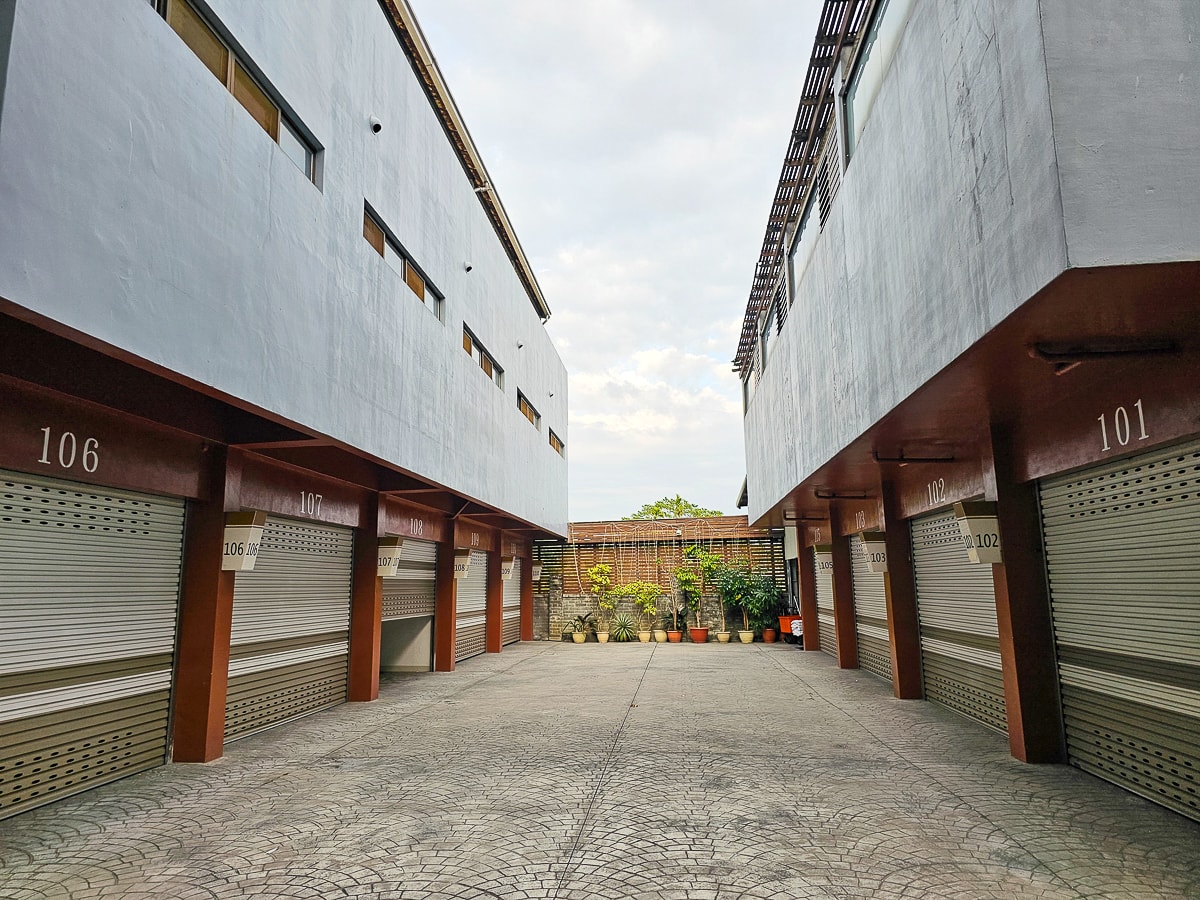 南投親子住宿推薦|雅薇漫旅行館-凱御旅店 超大獨立車庫房、南投寵物友善住宿 - 第4張圖 南投親子住宿推薦|雅薇漫旅行館-凱御旅店 超大獨立車庫房、南投寵物友善住宿