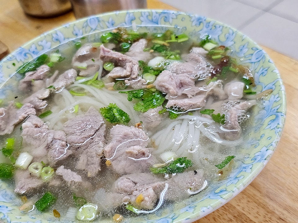 高雄鳳山必吃越南美食|美蓮石碗河粉 現燙石鍋牛肉河粉一吃上癮! - 第10張圖 高雄鳳山必吃越南美食|美蓮石碗河粉 現燙石鍋牛肉河粉一吃上癮!